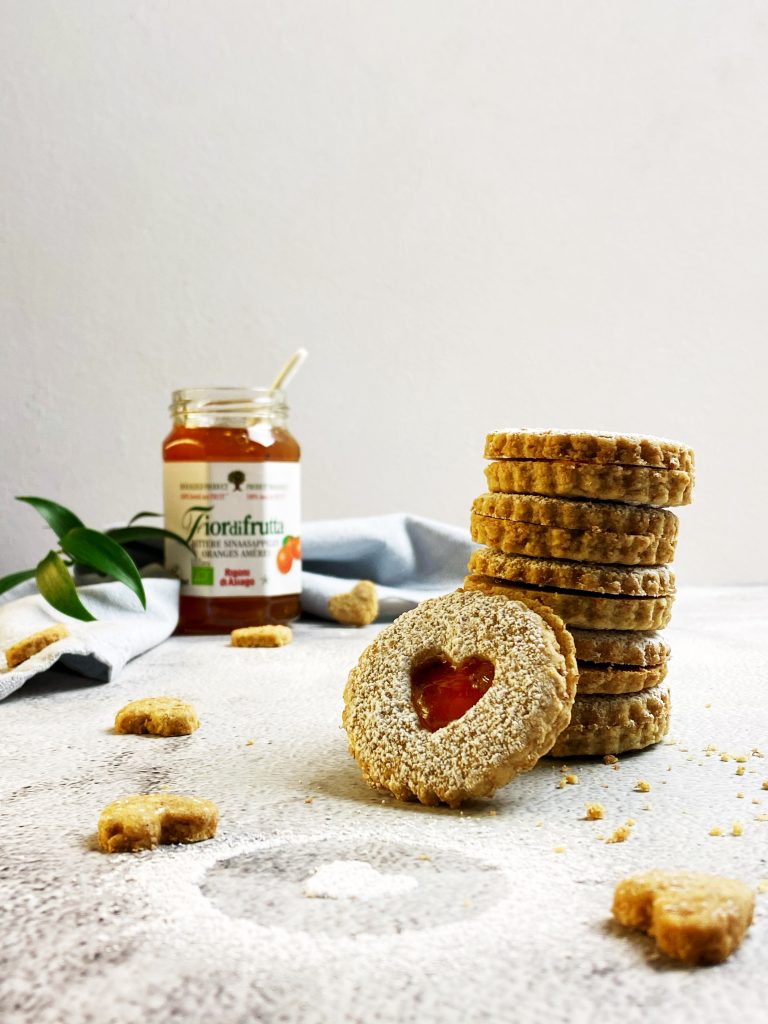 linzer cookies with marmelade